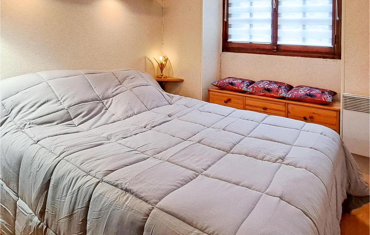 1 Bedroom Lovely Apartment In Grandcamp-Maisy Dış mekan fotoğraf